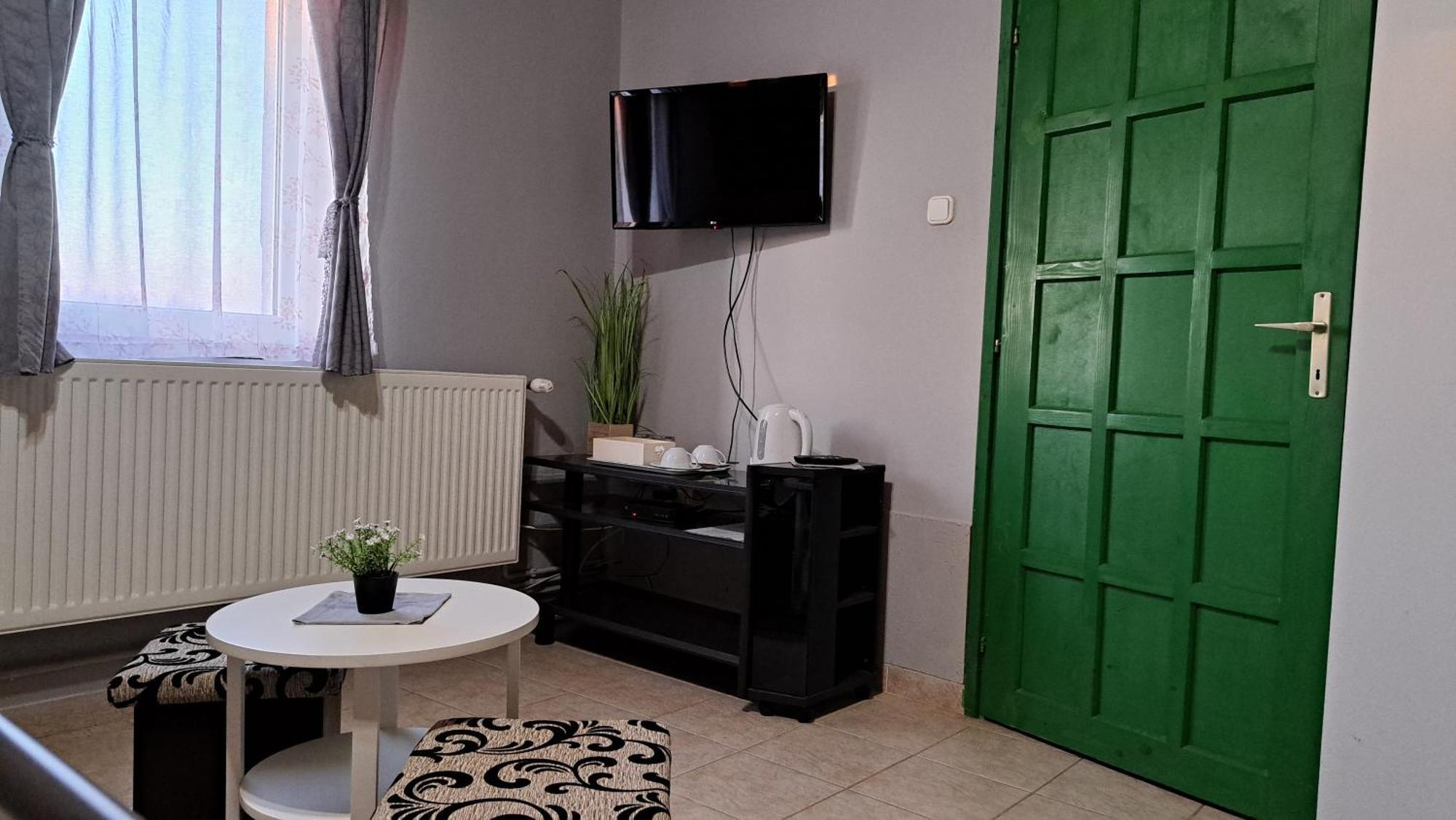 Bed and Breakfast Kisdiofa Panzio Es Vendeglo Vajdacska Экстерьер фото