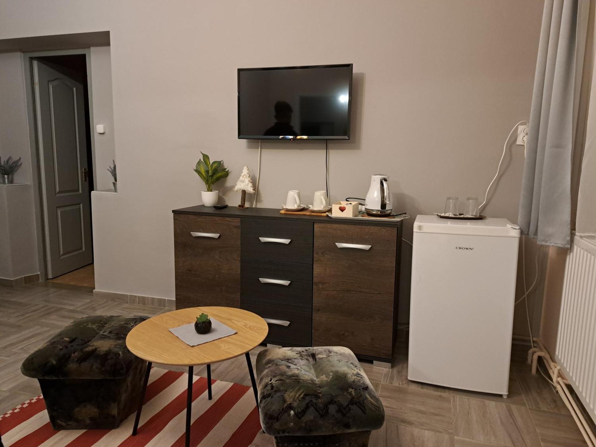 Bed and Breakfast Kisdiofa Panzio Es Vendeglo Vajdacska Экстерьер фото